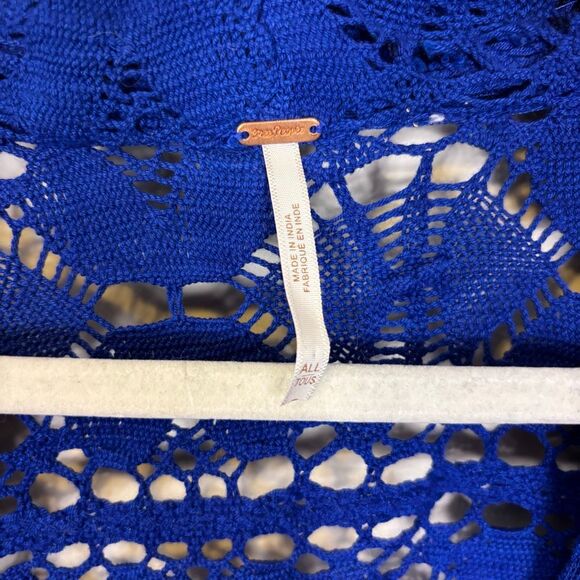 Free People Blue Eyelet Lace Bell Sleeve One Size Kimono Dark Rinse - Picture 7 of 9